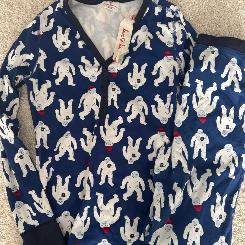 Hannah Andersson Women Pajama Set